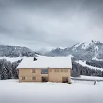 Halwina Hideaway *