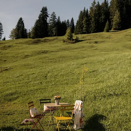 Halwina Hideaway *